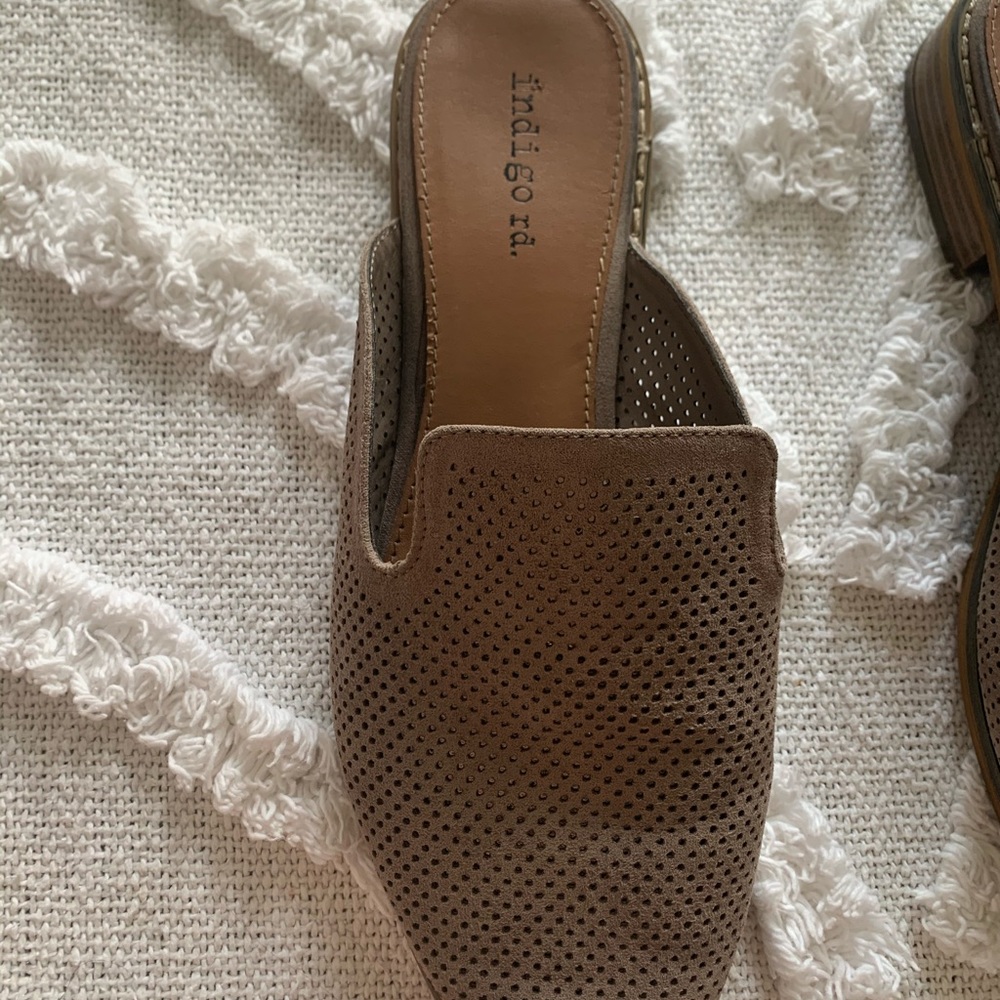 Mule slides - Picture 6 of 7
